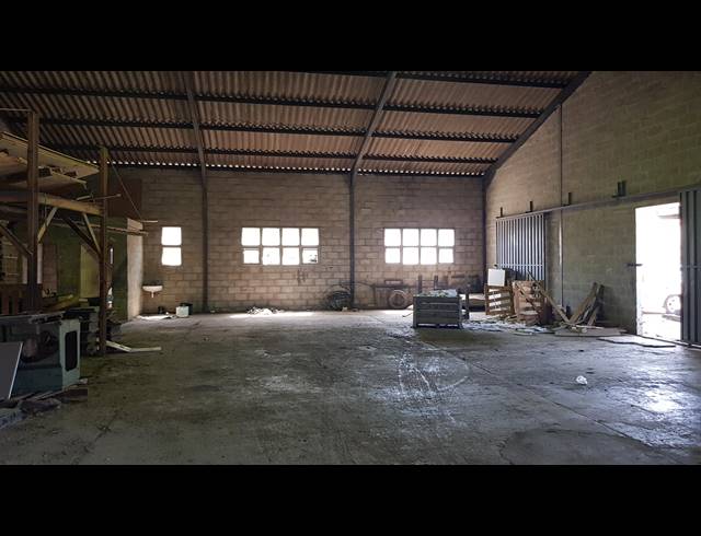 450M² FACTORY RENTED IN BLACKHEATH INDUSTRIAL